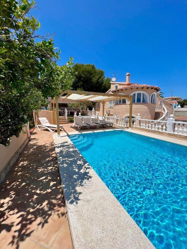Relaxdiversion En Villa Piscina Bbq Y Cocina Ext 卡尔佩 外观 照片